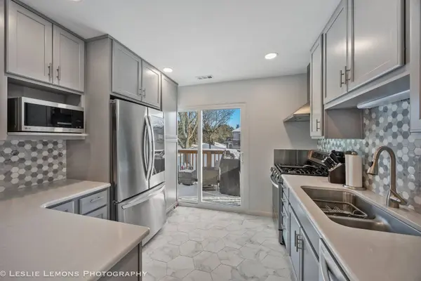 440 Sandpiper Court #D, Aurora, IL 60504