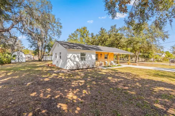 1002 W SPENCER ST, Plant City, FL 33563