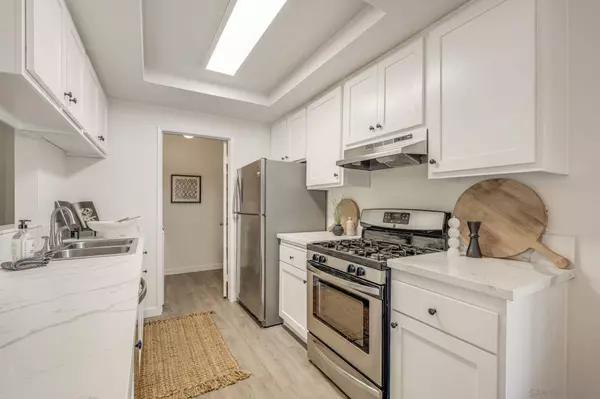 552 Canyon Dr #26, Oceanside, CA 92054