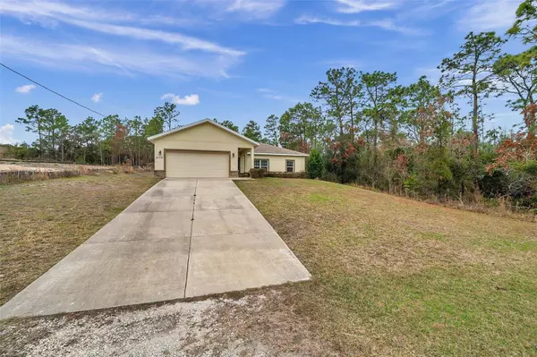 8179 MACKINAW RD, Weeki Wachee, FL 34613