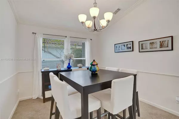 8004 Red Reef Ln, Boynton Beach, FL 33436