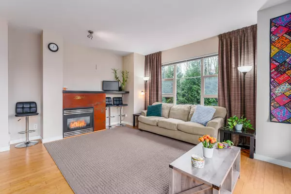 6033 168 St #1, Surrey, BC V3S 3X7