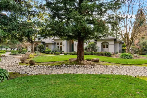 7933 E Garland AVE, Fresno, CA 93737