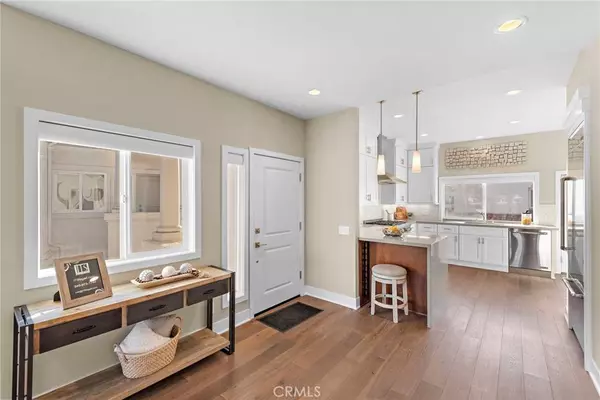 20 Tennis Villas DR, Dana Point, CA 92629