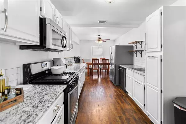 1721 N Lockhart Street, Sherman, TX 75092