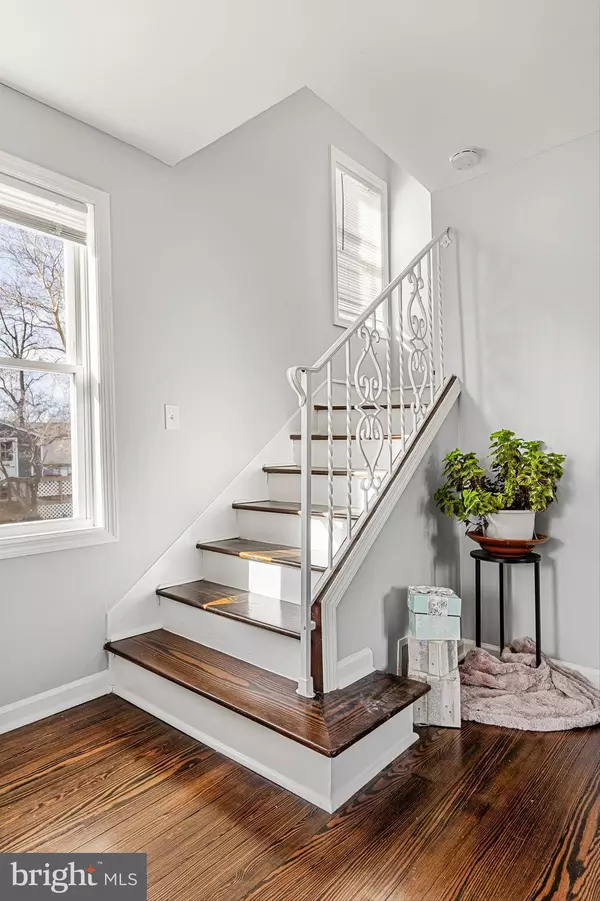 308 MOUNT VERNON AVE, Laurel Springs, NJ 08021