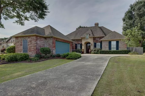 104 MAPLE GROVE LN, Youngsville, LA 70592