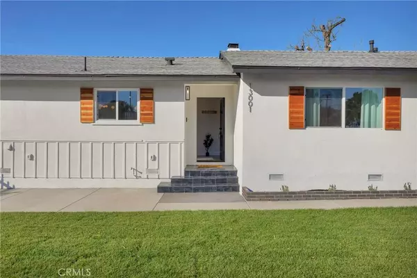 13001 Palomar WAY, Santa Ana, CA 92705