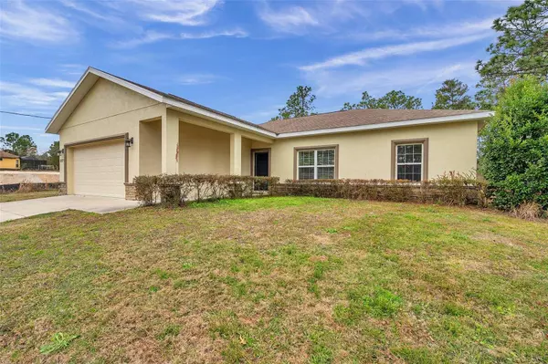 8179 MACKINAW RD, Weeki Wachee, FL 34613