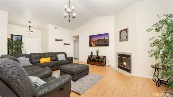 10358 High Mesa ST, Adelanto, CA 92301