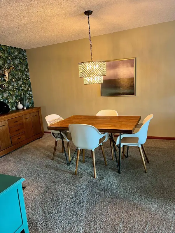 1855 Silver Bell RD #305, Eagan, MN 55122