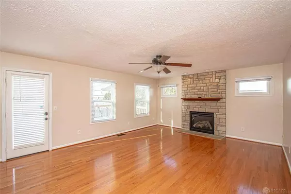 1606 Gatekeeper Way, Dayton, OH 45458