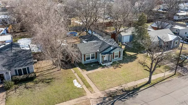 1721 N Lockhart Street, Sherman, TX 75092