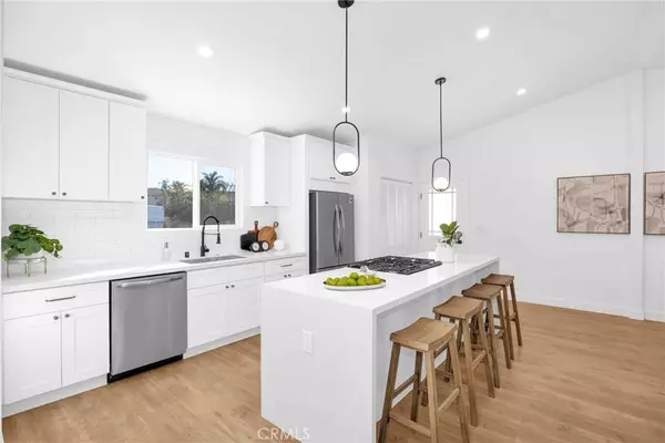 13001 Palomar WAY, Santa Ana, CA 92705