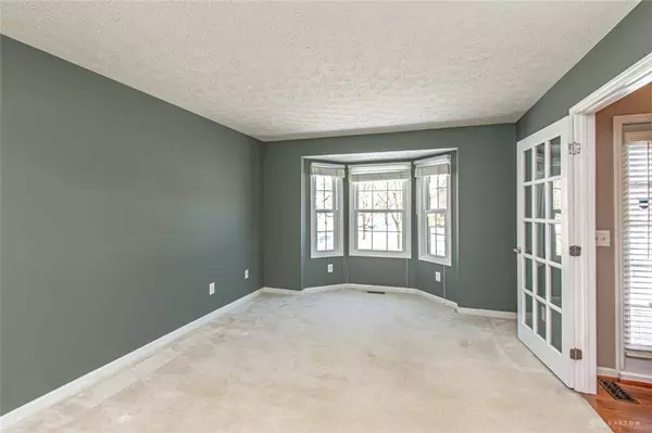 1606 Gatekeeper Way, Dayton, OH 45458