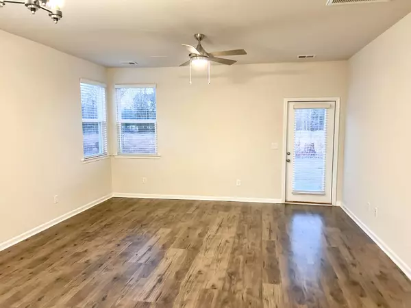 1286 Warrens Way, Manning, SC 29102