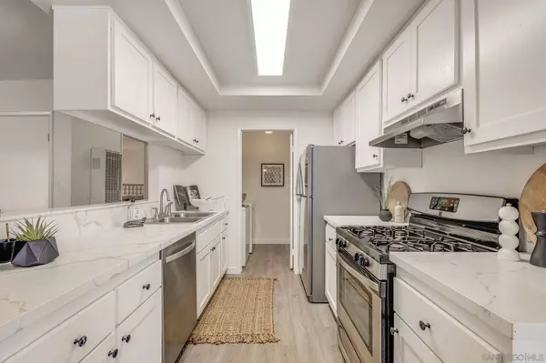 552 Canyon Dr #26, Oceanside, CA 92054