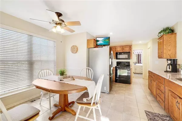 7709 W 149th ST, Overland Park, KS 66223