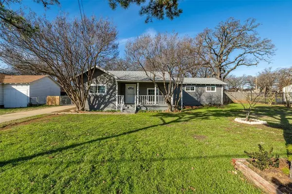 2816 Forest Avenue, Fort Worth, TX 76112