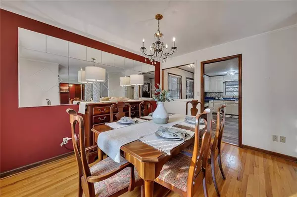 88 Midway RD NW, Marietta, GA 30064