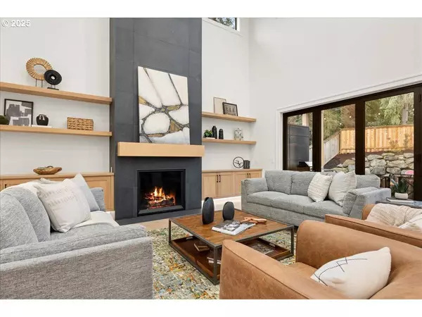 18850 REAO CT, Lake Oswego, OR 97035