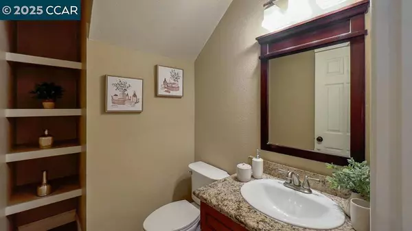 1747 Sapling Ct #A, Concord, CA 94519