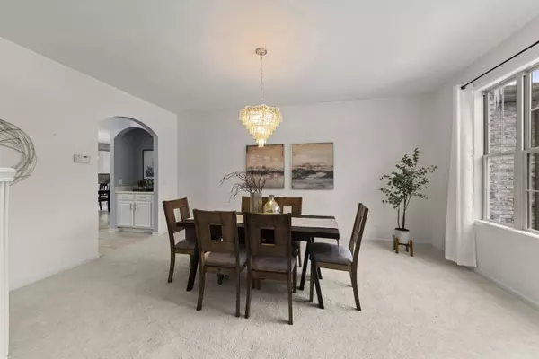 610 Spruce Court, Oswego, IL 60543