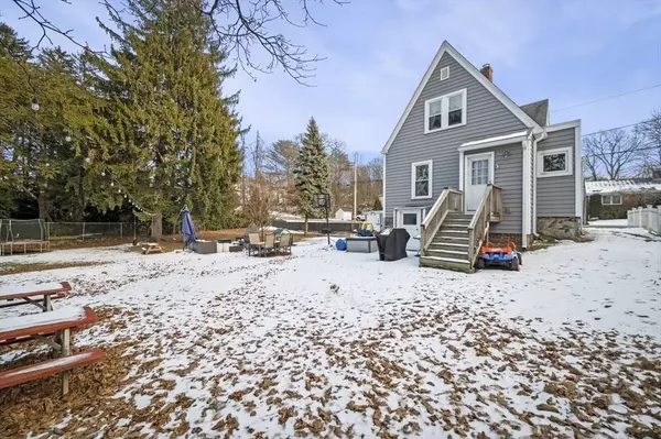 50 Western Ave, Saugus, MA 01906