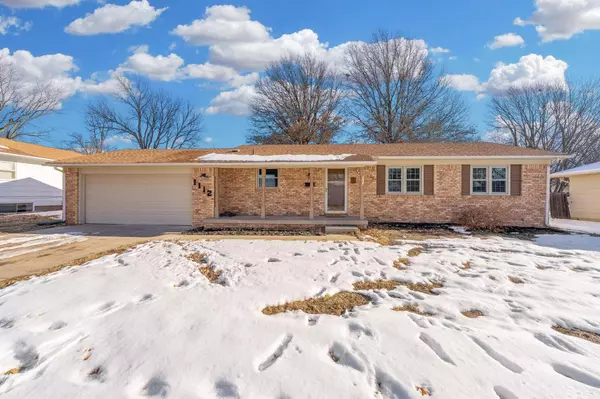 1112 S Apache, Wichita, KS 67207