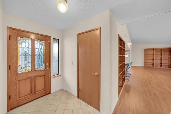 3746 S Woodland Street, Visalia, CA 93277