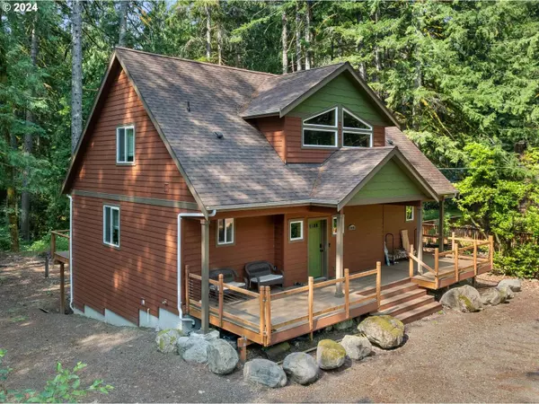 69896 E RHODODENDRON LN, Rhododendron, OR 97049