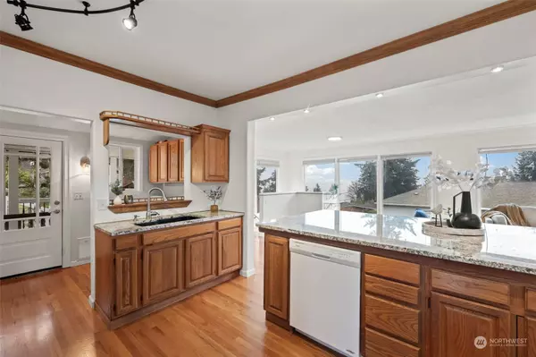 16620 11th AVE NW, Lakebay, WA 98349