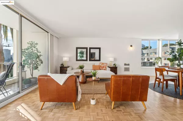 320 Lee Street #402, Oakland, CA 94610