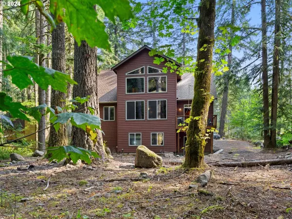 69896 E RHODODENDRON LN, Rhododendron, OR 97049