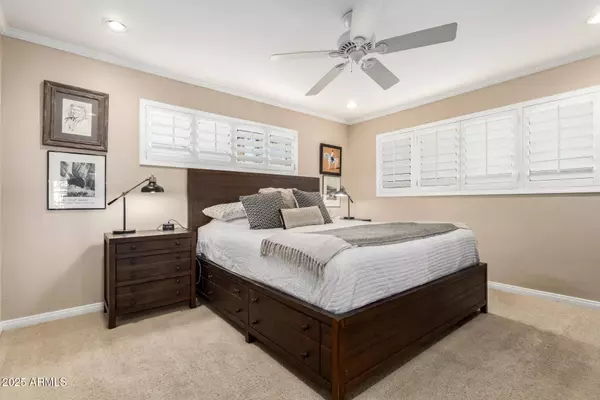 831 E DESERT PARK Lane, Phoenix, AZ 85020