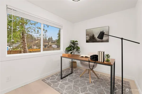 2214 185 PL SE, Bothell, WA 98012