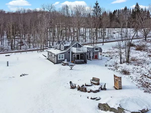 462 Dent Rd, Prattsville, NY 12468