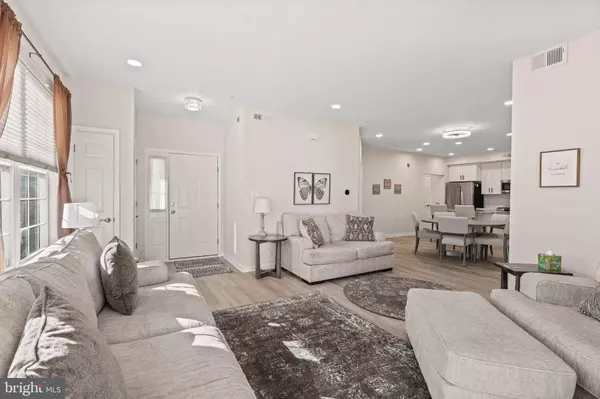 1496 PALMER DR, Springfield, PA 19064