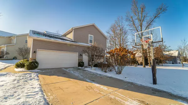 896 London LN, Valparaiso, IN 46383