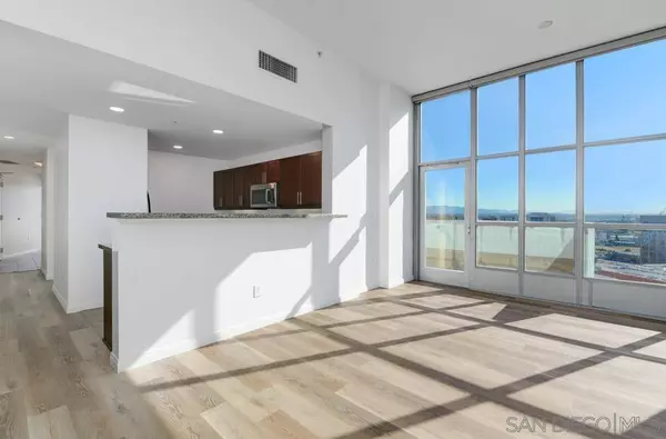 253 10th Ave #1406, San Diego, CA 92101