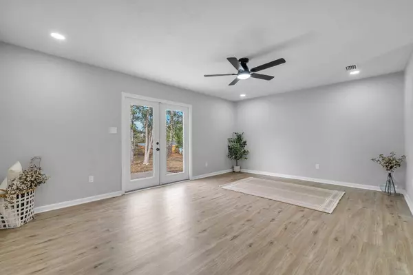 2830 McElroy, Tallahassee, FL 32310