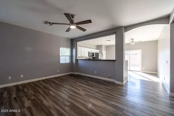 15431 W MAUI Lane, Surprise, AZ 85379