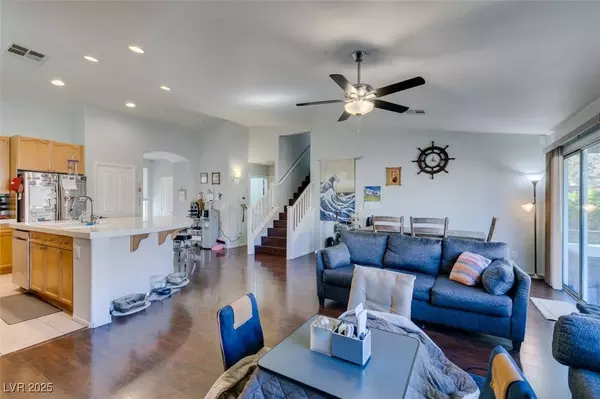 9304 Longhorn Falls Court, Las Vegas, NV 89149