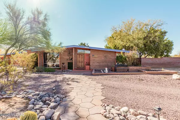 1465 W Chapala Drive, Tucson, AZ 85704