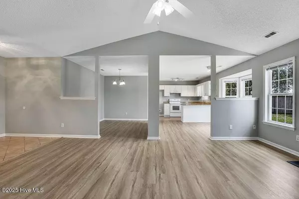 7310 Courtney Pines RD, Wilmington, NC 28411