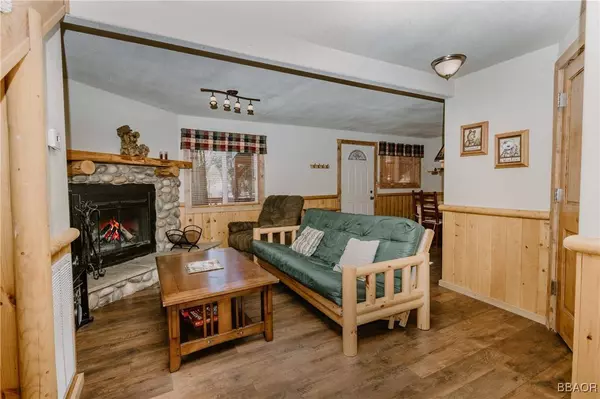 844 Victoria, Sugarloaf, CA 92386