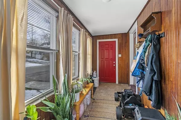 50 Western Ave, Saugus, MA 01906