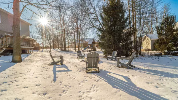 896 London LN, Valparaiso, IN 46383