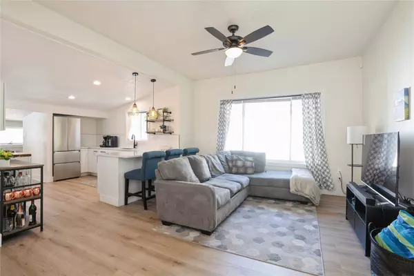 750 24th Street, Des Moines, IA 50312