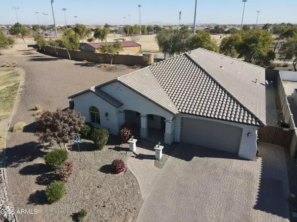 18769 N FALCON Lane, Maricopa, AZ 85138